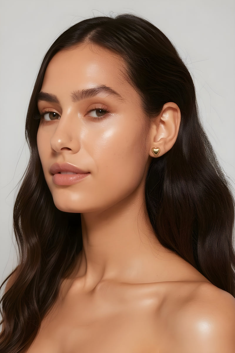 18k Gold Heart Earrings - 2.20g - Amore Collection