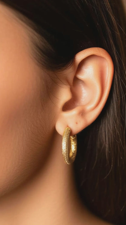 Verona Collection Gold Rings – Special Texture – 2.70g